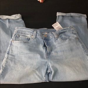 levi’s capri